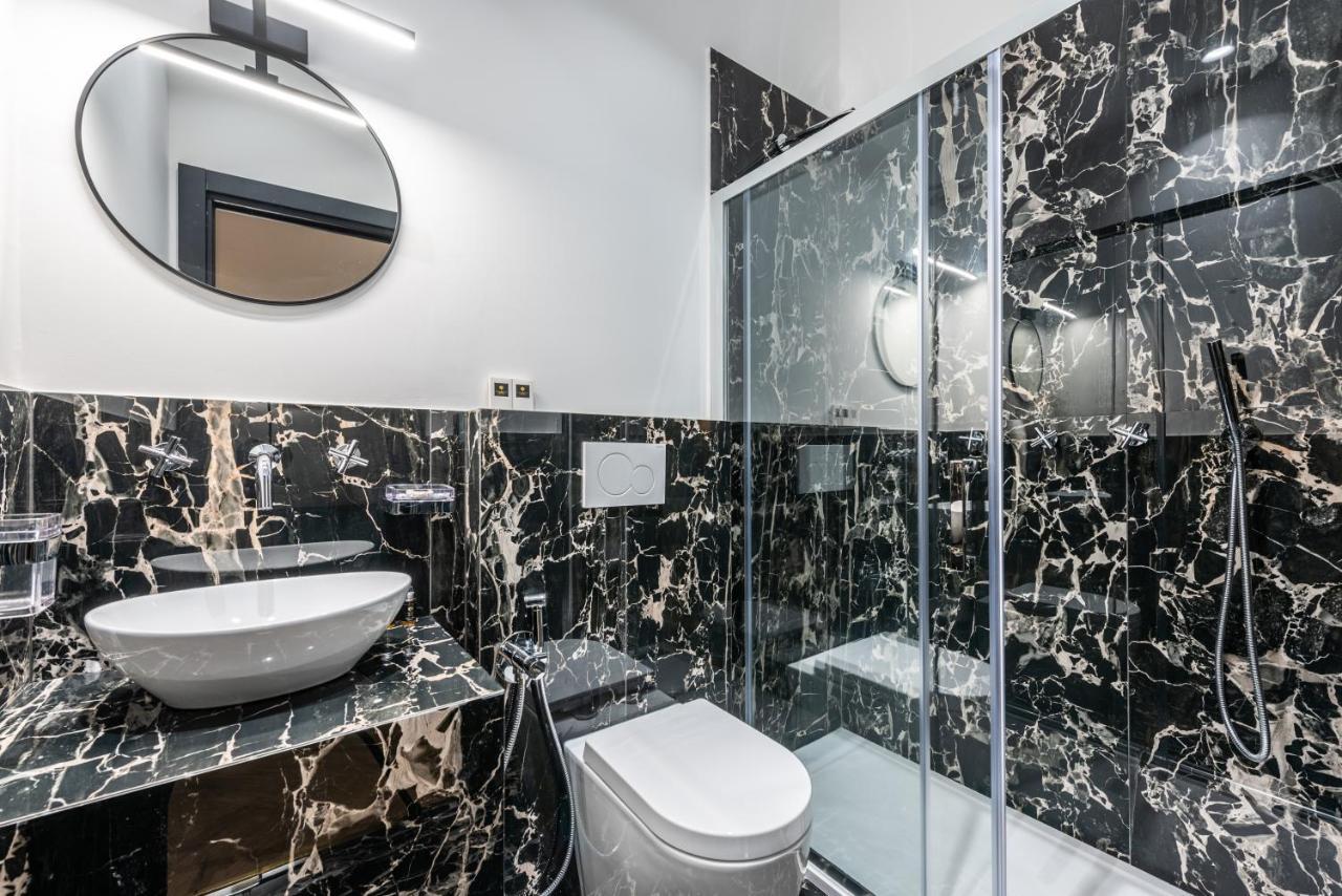 The Couper Castello Hotel Milan Luaran gambar