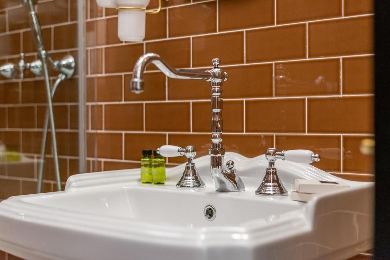 The Couper Castello Hotel Milan Luaran gambar